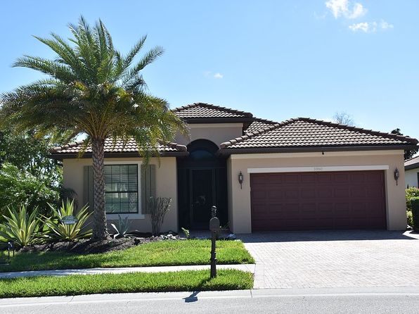 In Venetian Falls Venice Real Estate 1 Homes For Sale Zillow