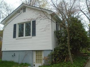 82 Barrett Hill Rd, Carmel, NY 10512