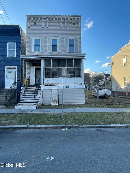 2nd image of 67 Walter Street