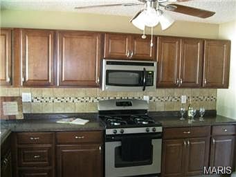 1st image of 865 Borgia Ln