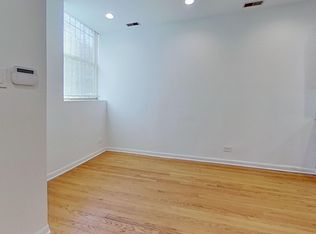 900 W Gunnison St #0, Chicago, IL 60640