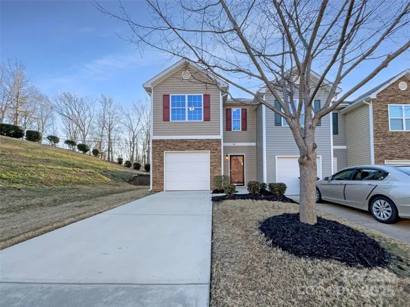 8941 Bradstreet Commons Way, Charlotte, NC 28215