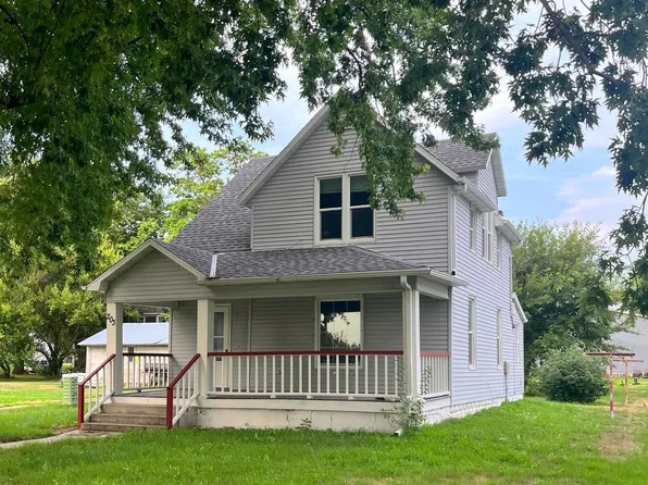 203 S 1st St, Plainview, NE 68769