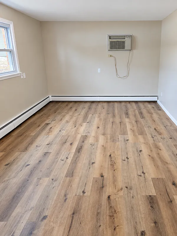 2 bed, 1.0 bath, 800 sqft, $1,025 — Photo 3