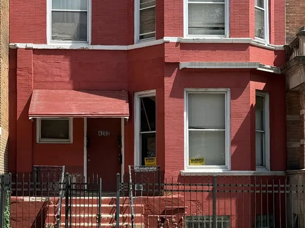 4202 W Jackson Blvd, Chicago, IL 60624