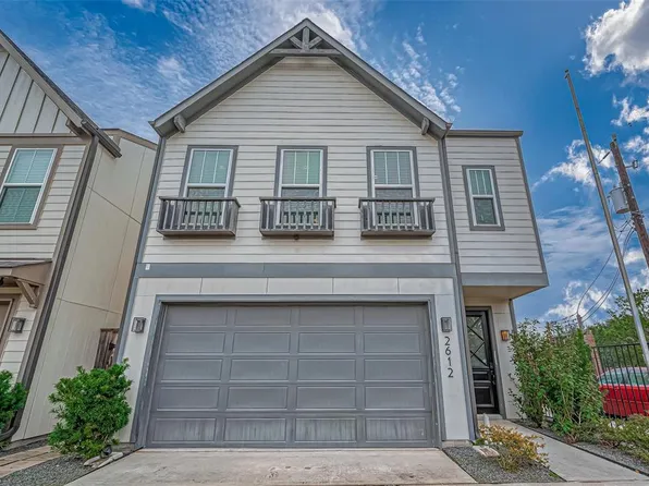 2612 W Tidwell Rd, Houston, TX 77091