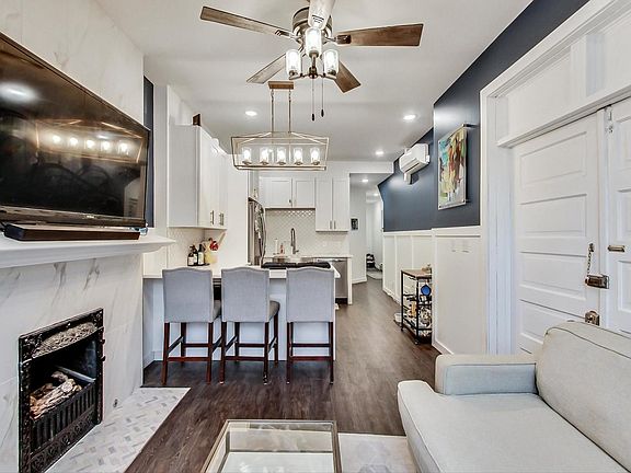 4th image of 1922 W Wolfram St #1