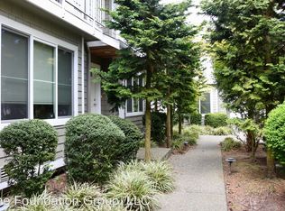 12545 Roosevelt Way NE APT 104, Seattle, WA 98125