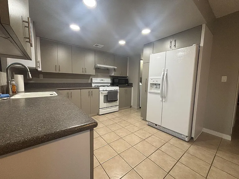 5242 Osman Ct #54 — Photo 8