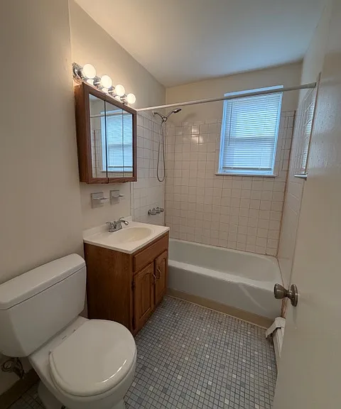 104 Main St #A4 — Photo 6