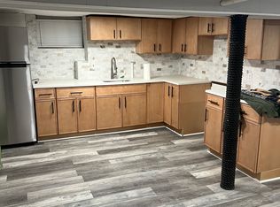 192-194 Warwick St, Newark, NJ 07105
