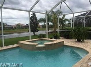 8558 Veronawalk Cir, Naples, FL 34114