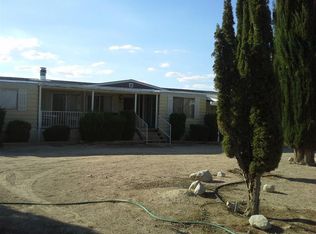 10250 Locust Rd, Lucerne Valley, CA 92356