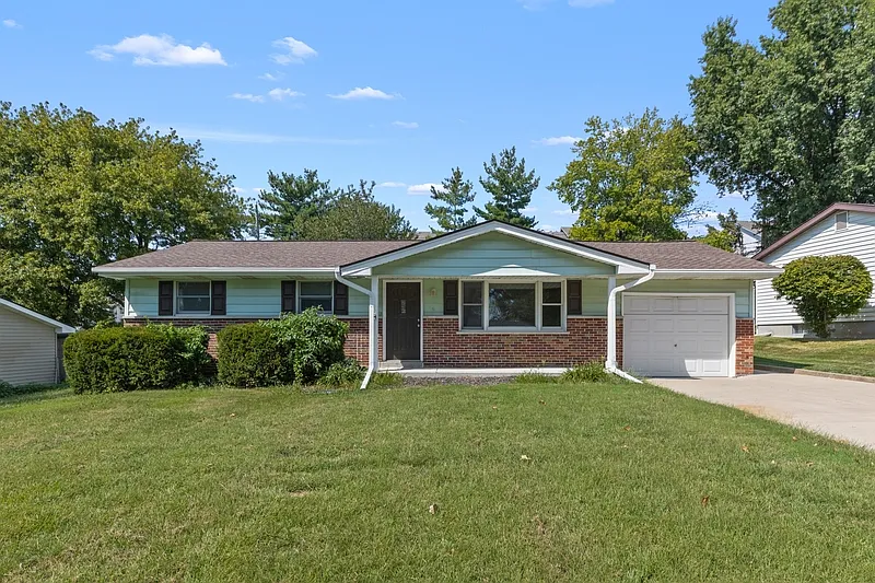 1517 Lincoln Dr