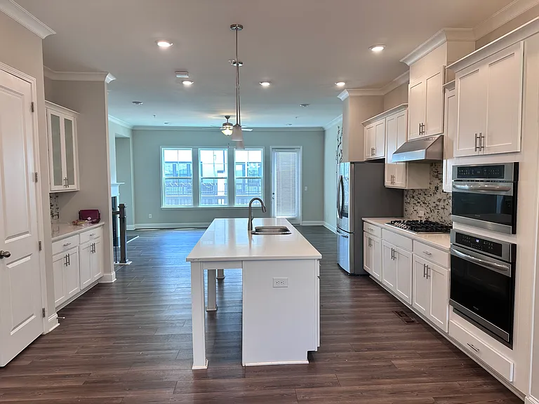 954 Catamaran Ct — Photo 12
