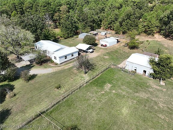 2nd image of 8862 NE Highway 270