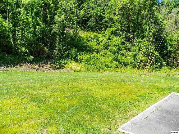 2nd image of 2324 Riverport Way