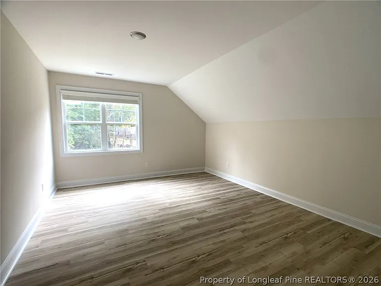 2421 Colgate Dr — Photo 10