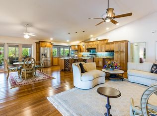 598 Tigertail Ct, Marco Island, FL 34145