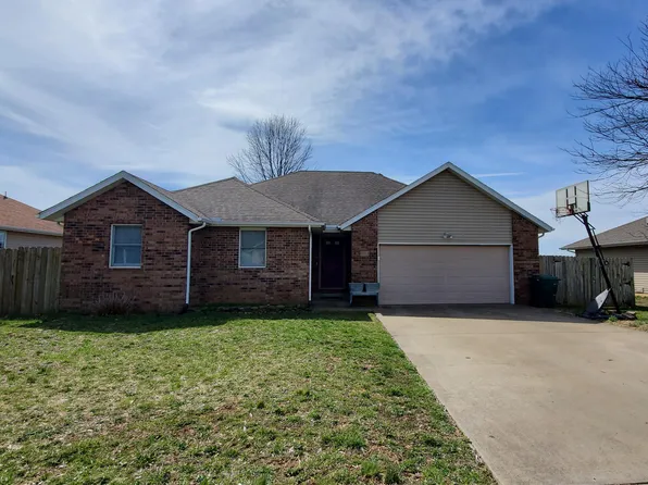 1109 Woodland Ridge Drive, Monett, MO 65708