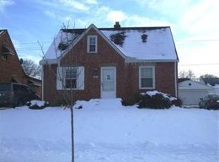 9019 Torrance Ave, Brooklyn, OH