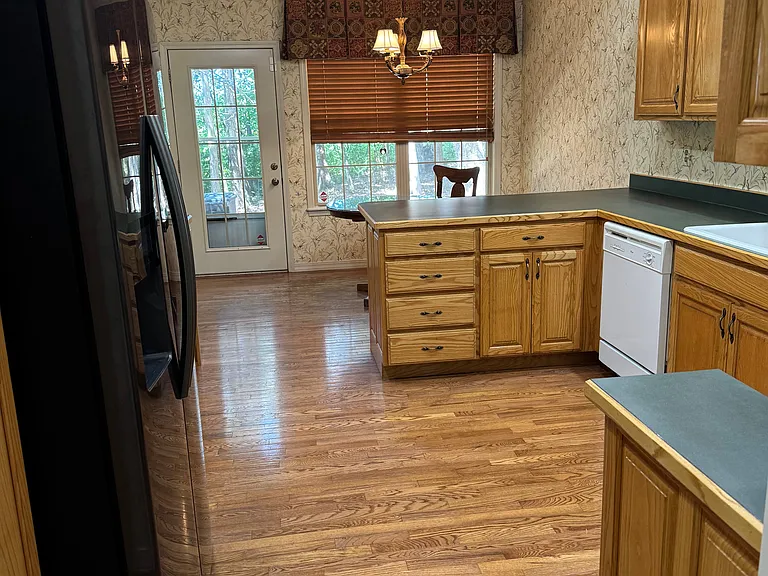 166 Country Bluff Dr — Photo 8