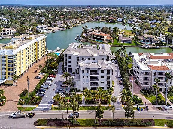 5th image of 1820 Gulf Shore BLVD N #204