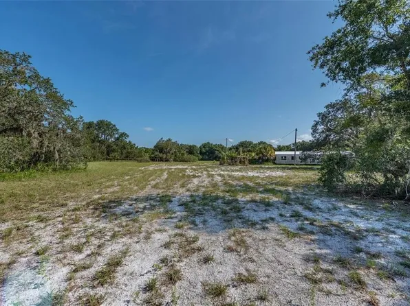 12154 Bullfrog Creek Rd, Gibsonton, FL 33534