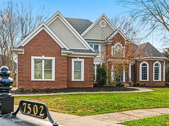3rd image of 7502 Wycliffe Ct