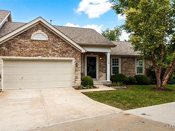 3rd image of 116 Baxter Commons Dr