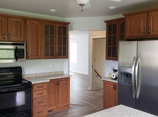 151 Rush St, Lake Geneva, WI 53147