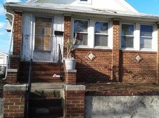 26209 Hillside Ave, Glen Oaks, NY 11004