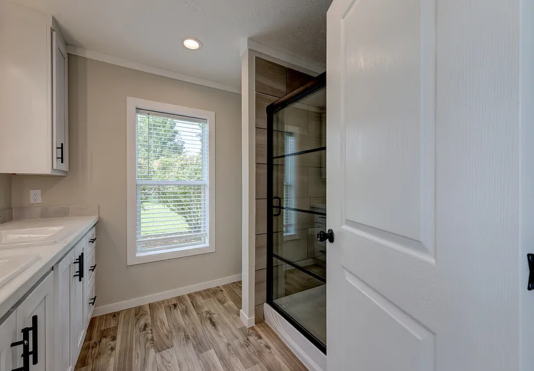 295 Seay Rd #38 — Photo 53