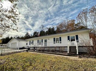 235 Robin Ln, Salt Rock, WV 25559