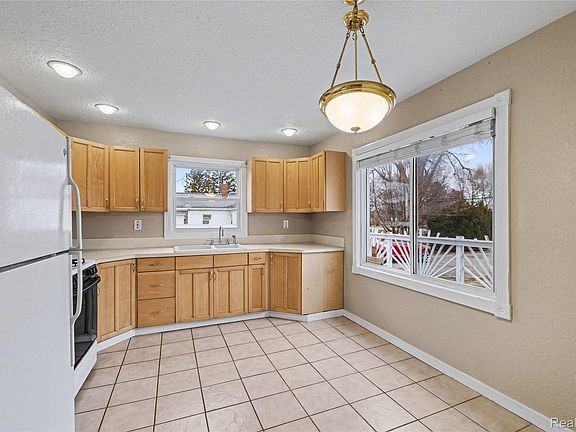 5th image of 7296 Morrish Rd