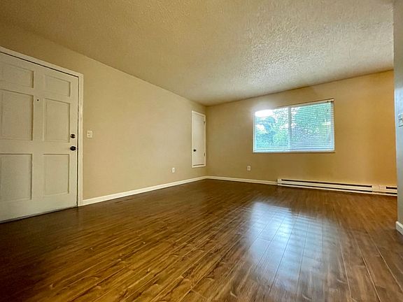 5th image of 1626-1646 SE Ash St #1634