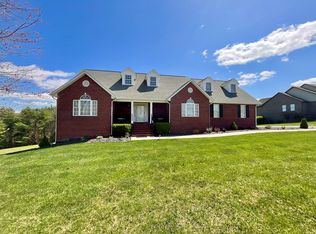 98 Holly Tree Ct, Galax, VA 24333