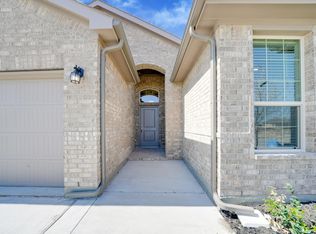 11537 Milltown Dr, Fort Worth, TX 76131