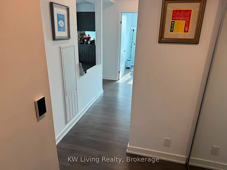 609 Avenue Rd #1604 — Photo 25