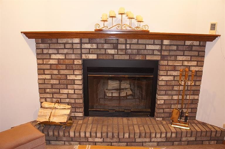 2nd image of 11090 Sandpiper St