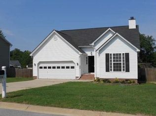 213 Longshadow Dr, Lexington, SC 29072