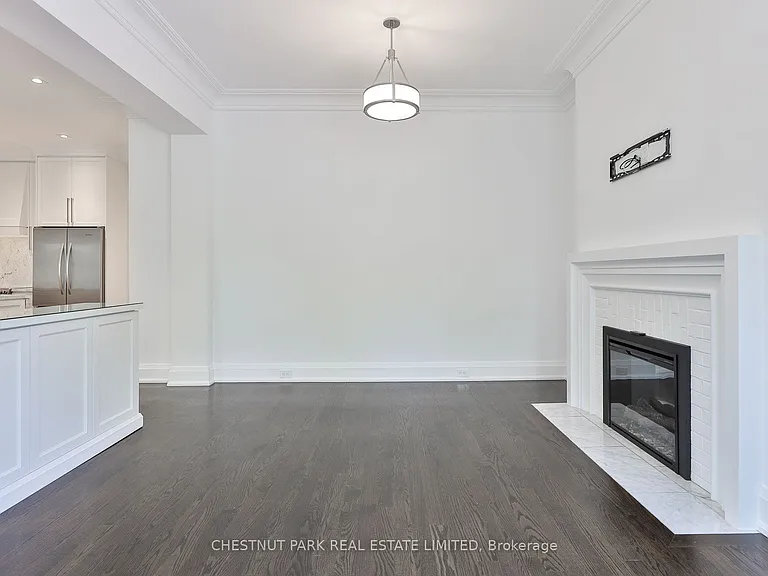 16 Scarth Rd #1 — Photo 8