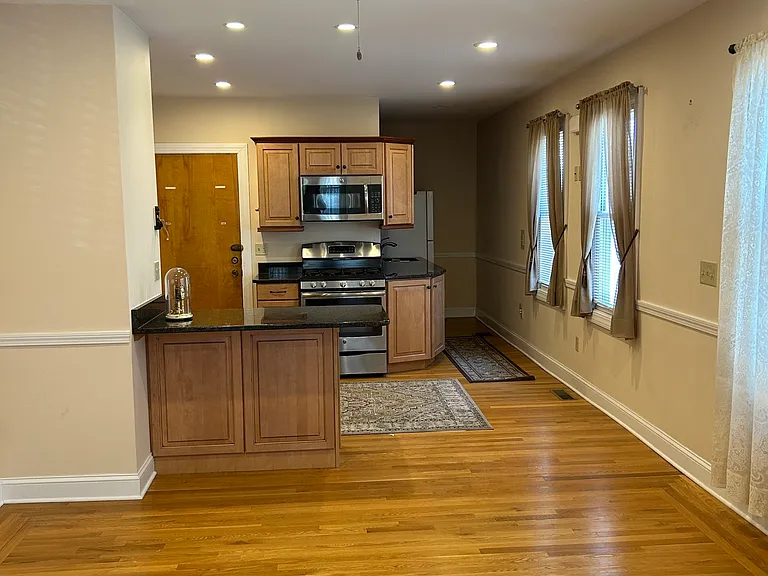 51 Gorham Ave #1 — Photo 5