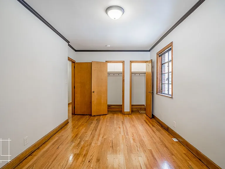 1374 E. Broad St. — Photo 41