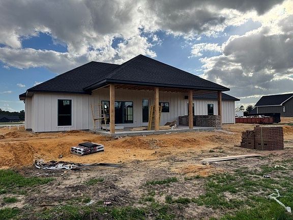 4th image of 235 Salem Ridge Dr