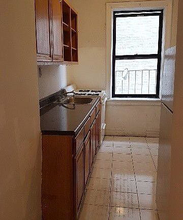 4th image of 280 E 21st St APT 3D