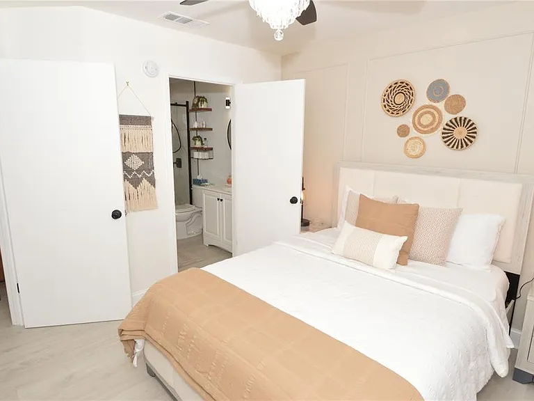 8714 Mallard Reserve Dr #201 — Photo 31