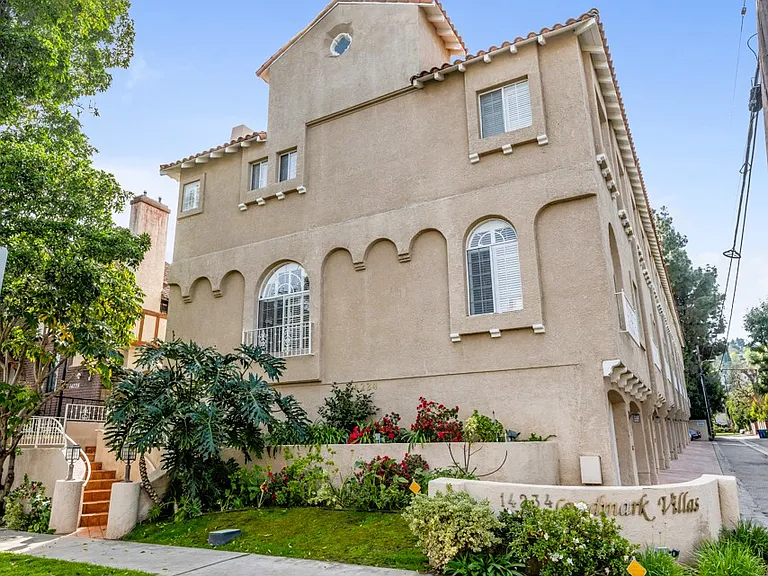 14234 Dickens St #3 — Photo 36