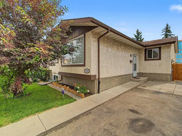 13849 114th St NW, Edmonton, AB T5X 4A1