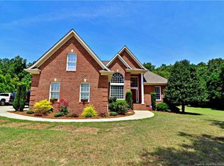 159 Green Forest Cir, Dunn, NC 28334